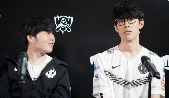 开对手防线 开对手防线